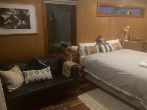 Little Oasis Garden Glamping Manly Vale, Sydney